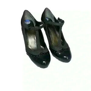 Adrienne Vittadini Vintage High Heels - Size 6 1/2